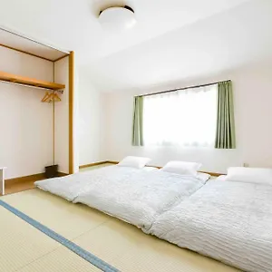 招待所 9 站前民宿, 泉佐野